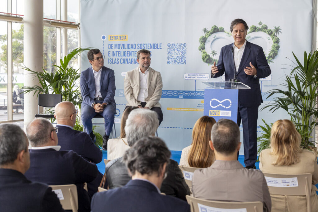 Rueda de prensa Francis González, consejero de Obras Públicas Gobierno de Canarias